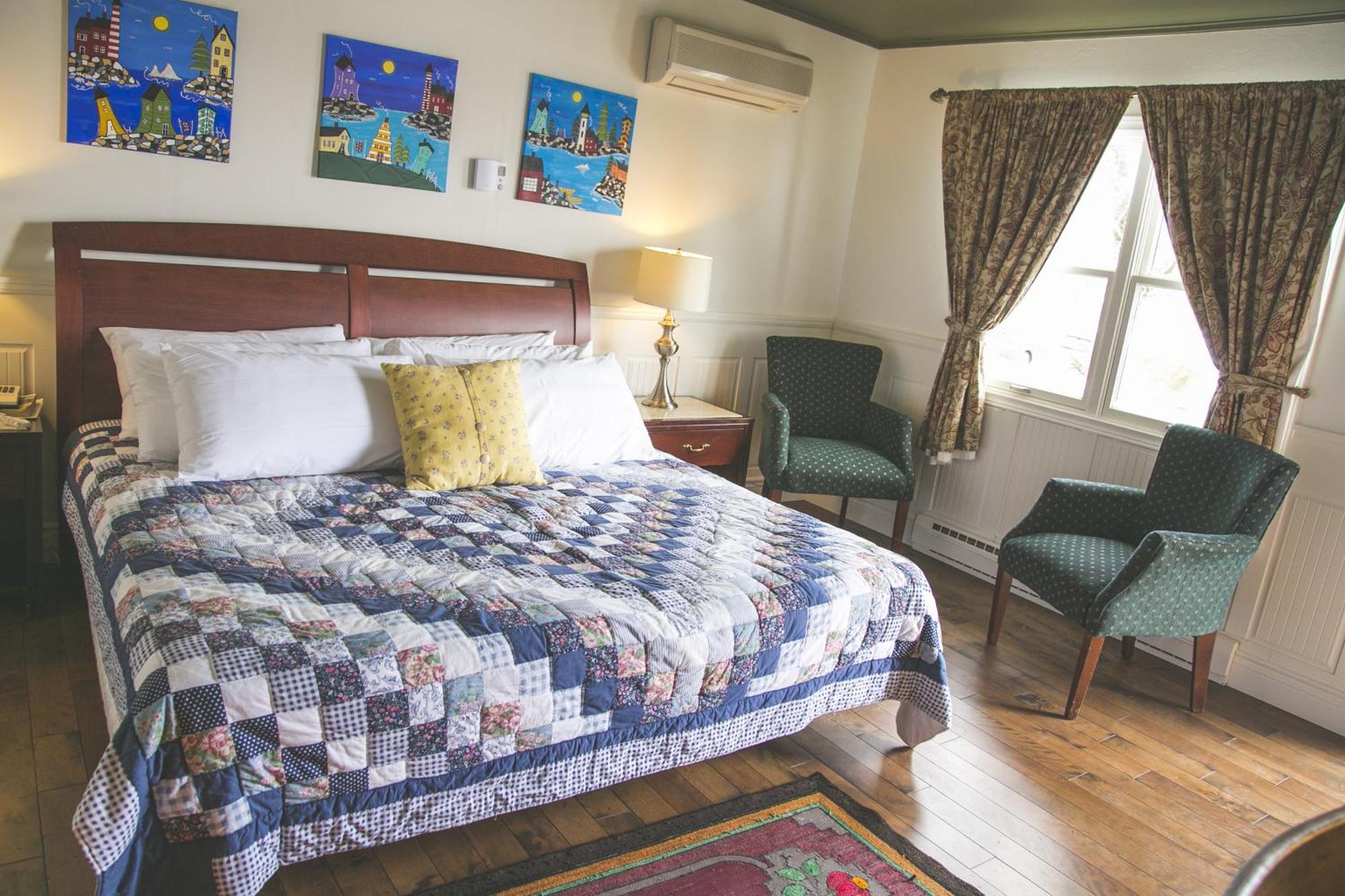 Lanes Privateer Inn Liverpool Room photo